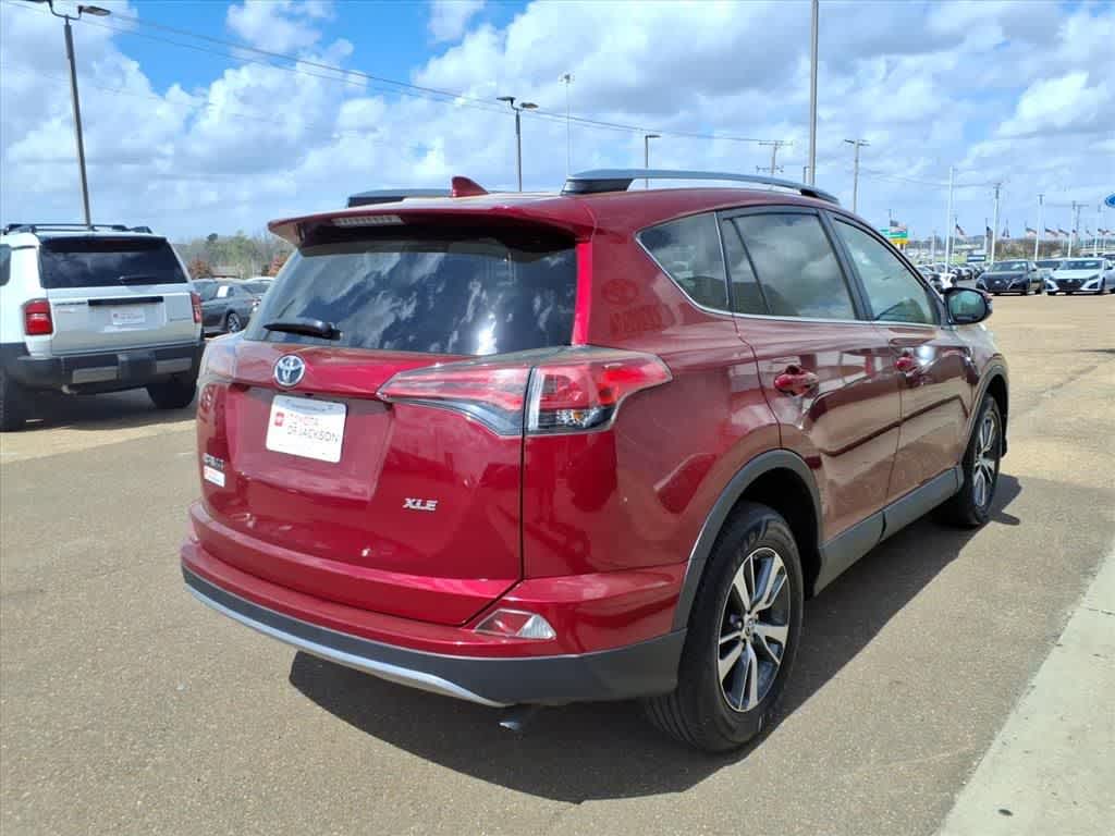 2018 Toyota RAV4 XLE FWD