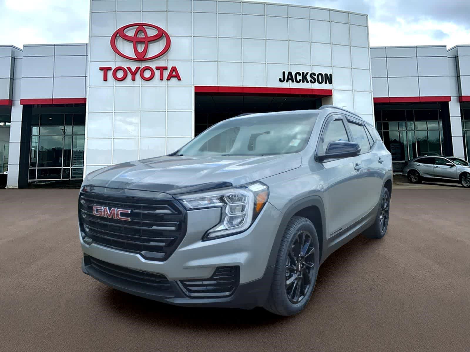 2024 GMC Terrain FWD 4dr SLE