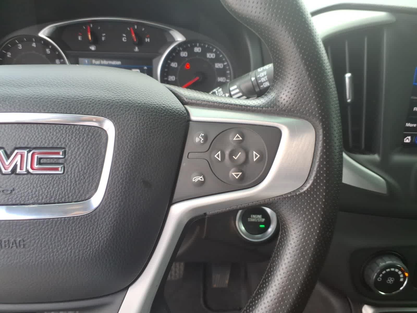 2024 GMC Terrain FWD 4dr SLE