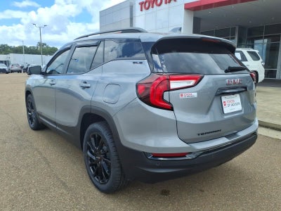 2024 GMC Terrain FWD 4dr SLE