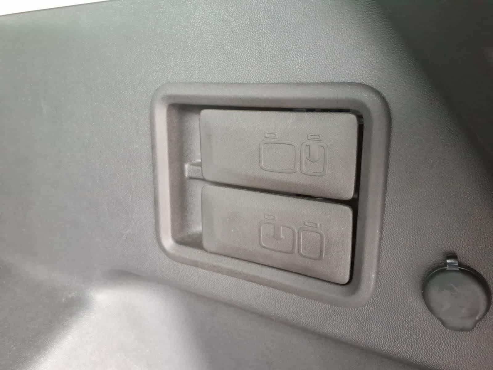 2024 GMC Terrain FWD 4dr SLE