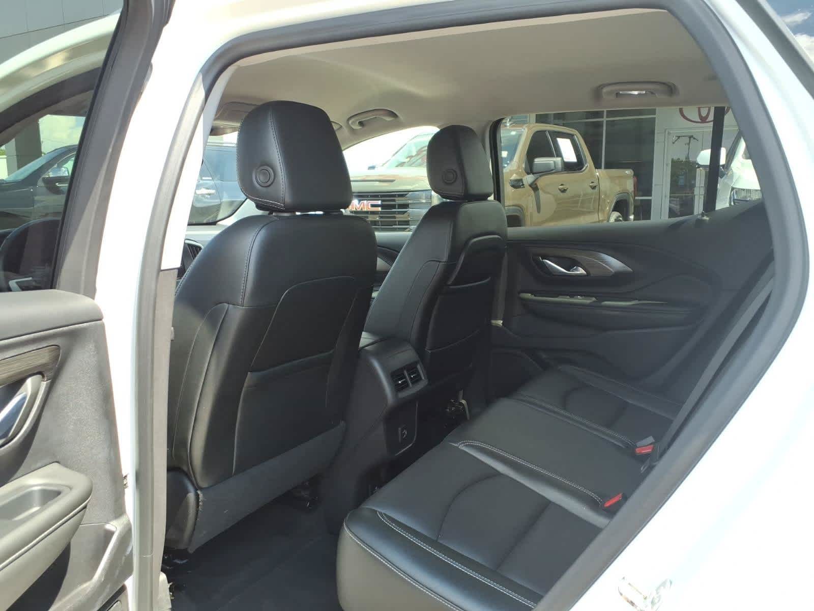 2024 GMC Terrain AWD 4dr SLT