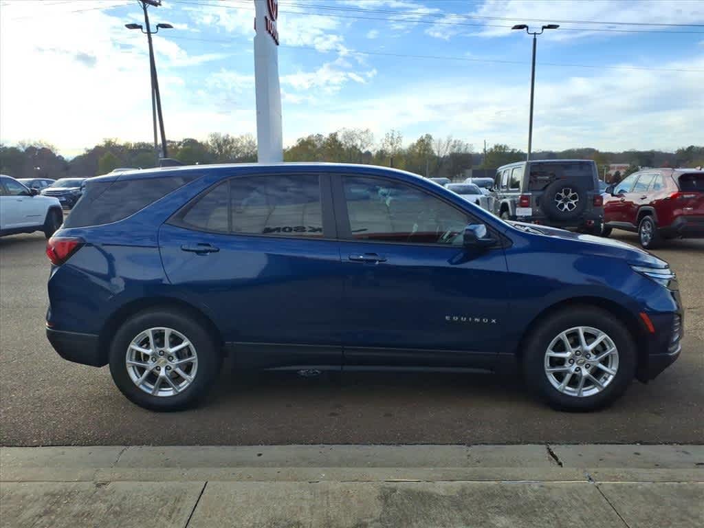2022 Chevrolet Equinox FWD 4dr LS w/1LS