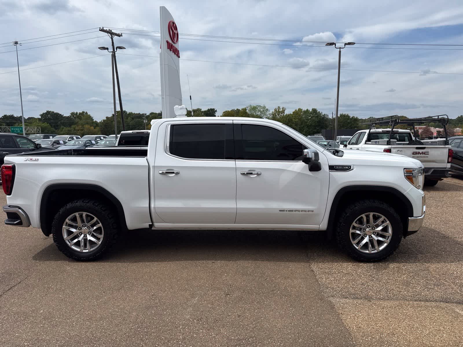 2019 GMC Sierra 1500 4WD Crew Cab 147 SLT