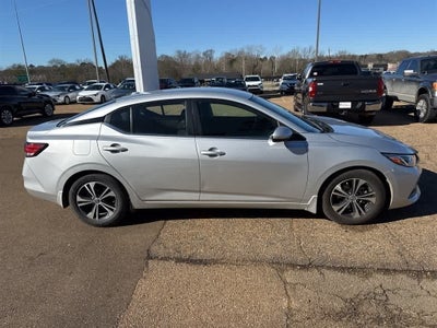 2022 Nissan Sentra SV CVT