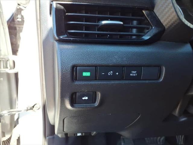 2022 Nissan Sentra SV CVT