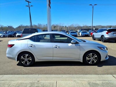2022 Nissan Sentra SV CVT