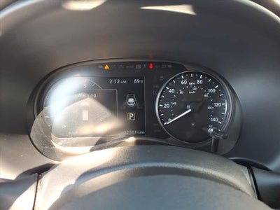 2024 Nissan Kicks SR FWD
