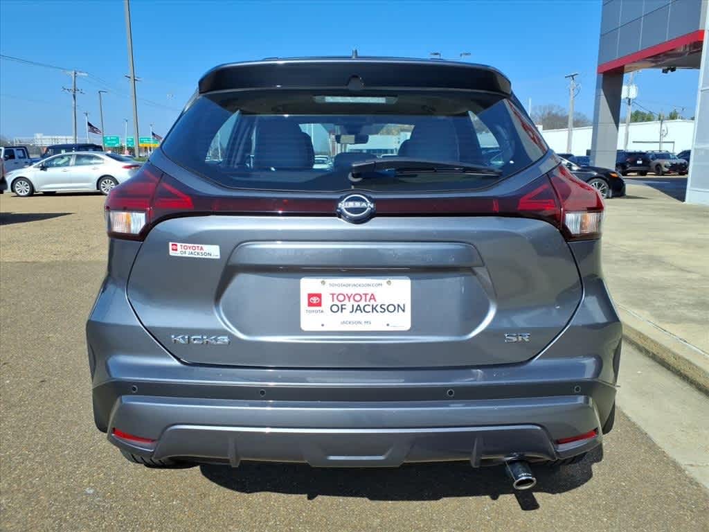 2024 Nissan Kicks SR FWD