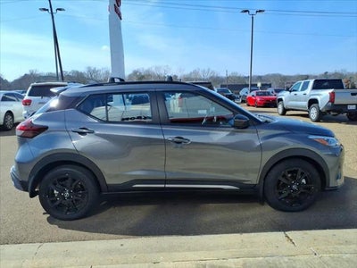 2024 Nissan Kicks SR FWD