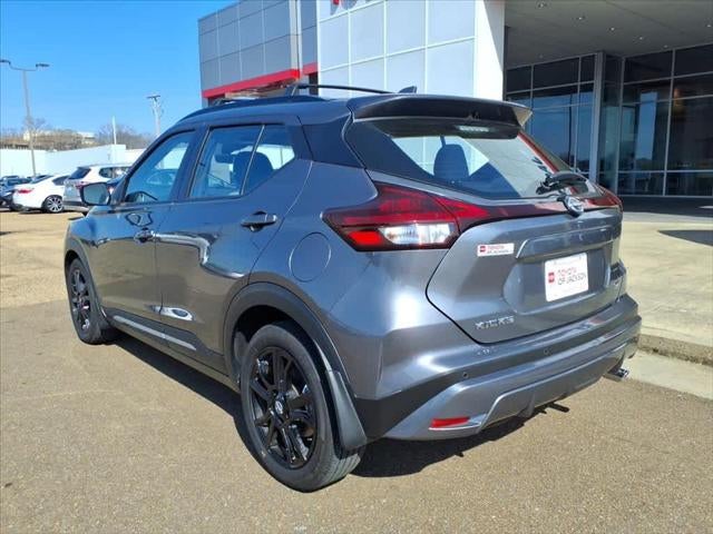 2024 Nissan Kicks SR FWD