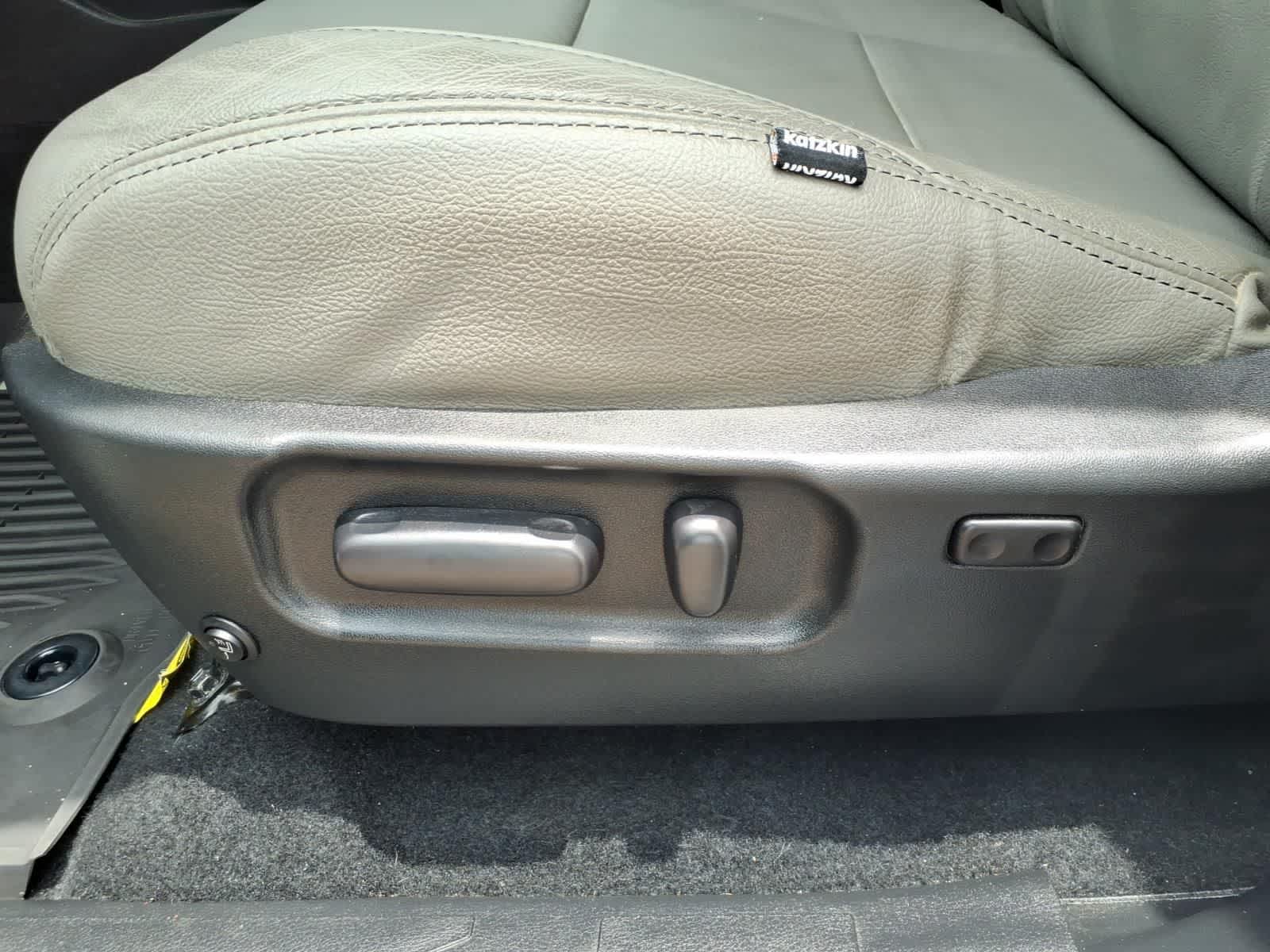 2023 Toyota Tacoma SR5 Double Cab 5 Bed V6 AT