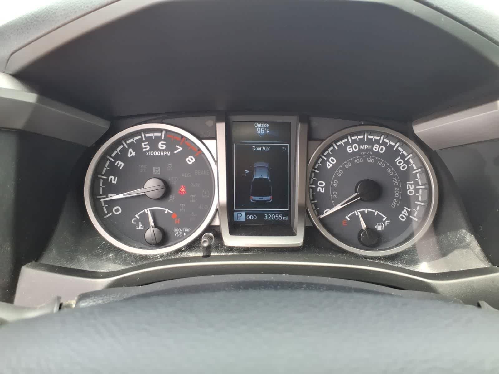 2023 Toyota Tacoma SR5 Double Cab 5 Bed V6 AT