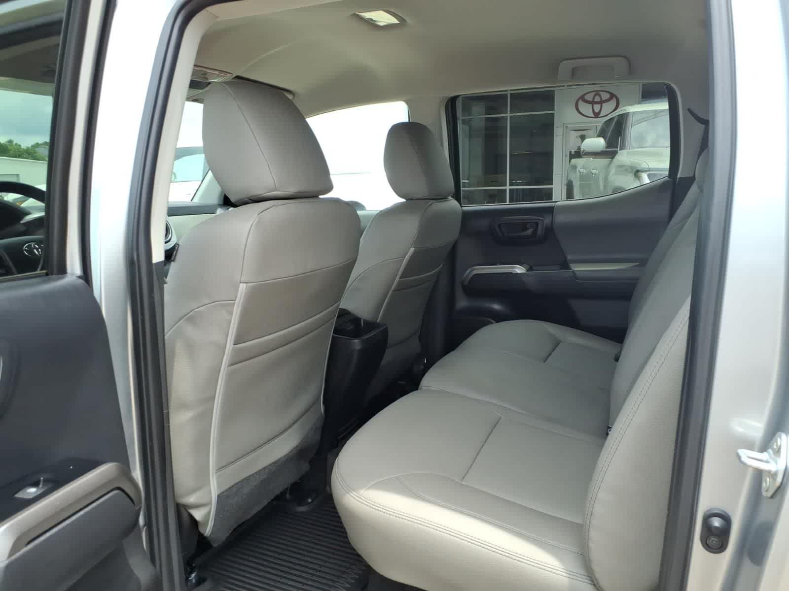 2023 Toyota Tacoma SR5 Double Cab 5 Bed V6 AT