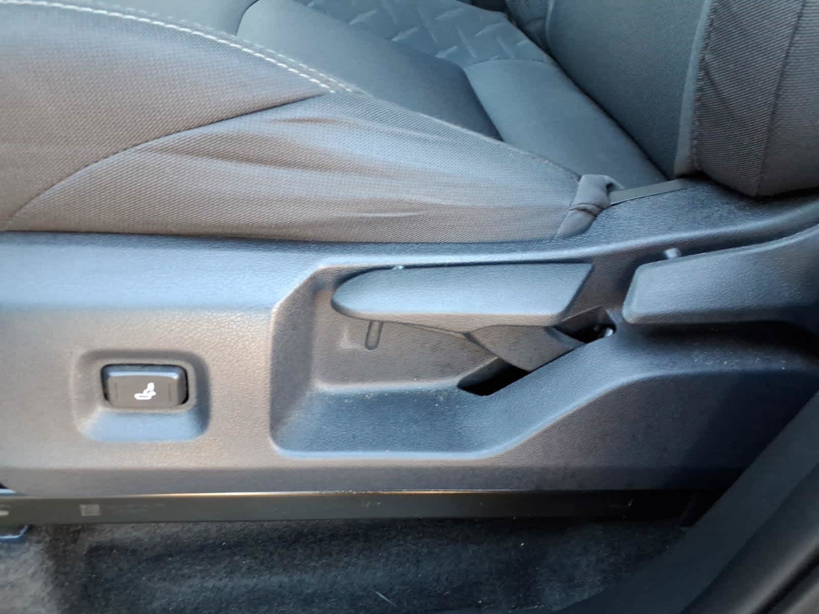 2026 Toyota Tacoma SR5 Double Cab 5 Bed AT