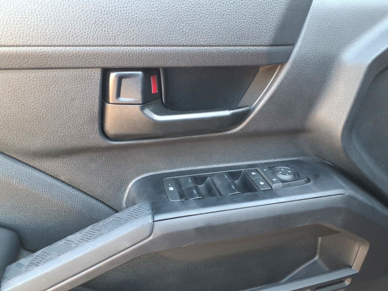 2026 Toyota Tacoma SR5 Double Cab 5 Bed AT