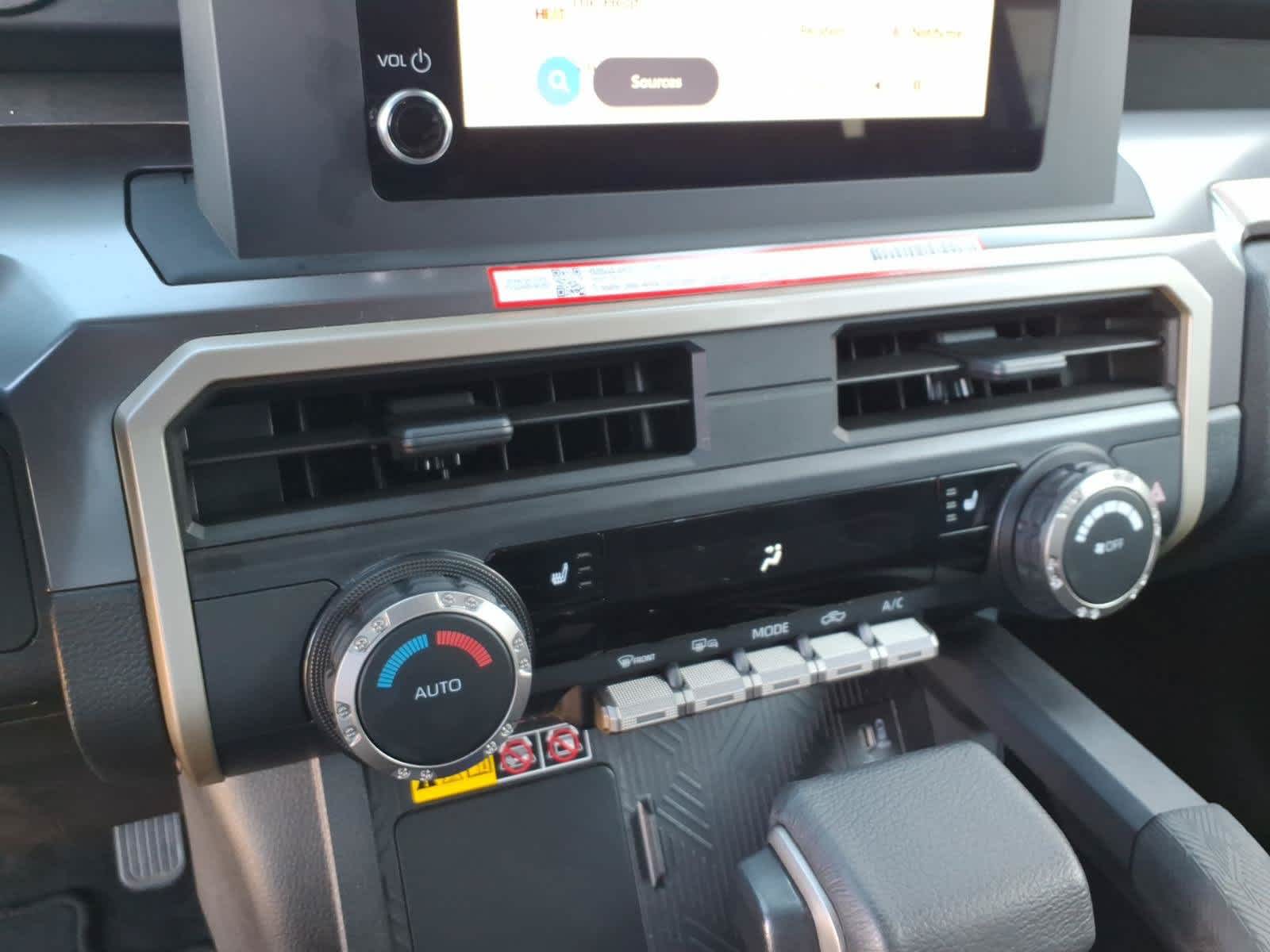 2026 Toyota Tacoma SR5 Double Cab 5 Bed AT
