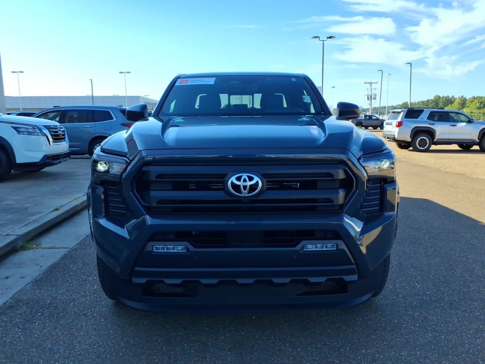 2026 Toyota Tacoma SR5 Double Cab 5 Bed AT