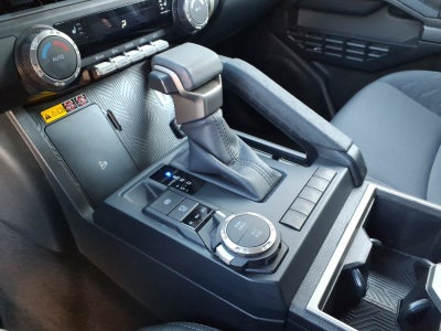 2026 Toyota Tacoma SR5 Double Cab 5 Bed AT