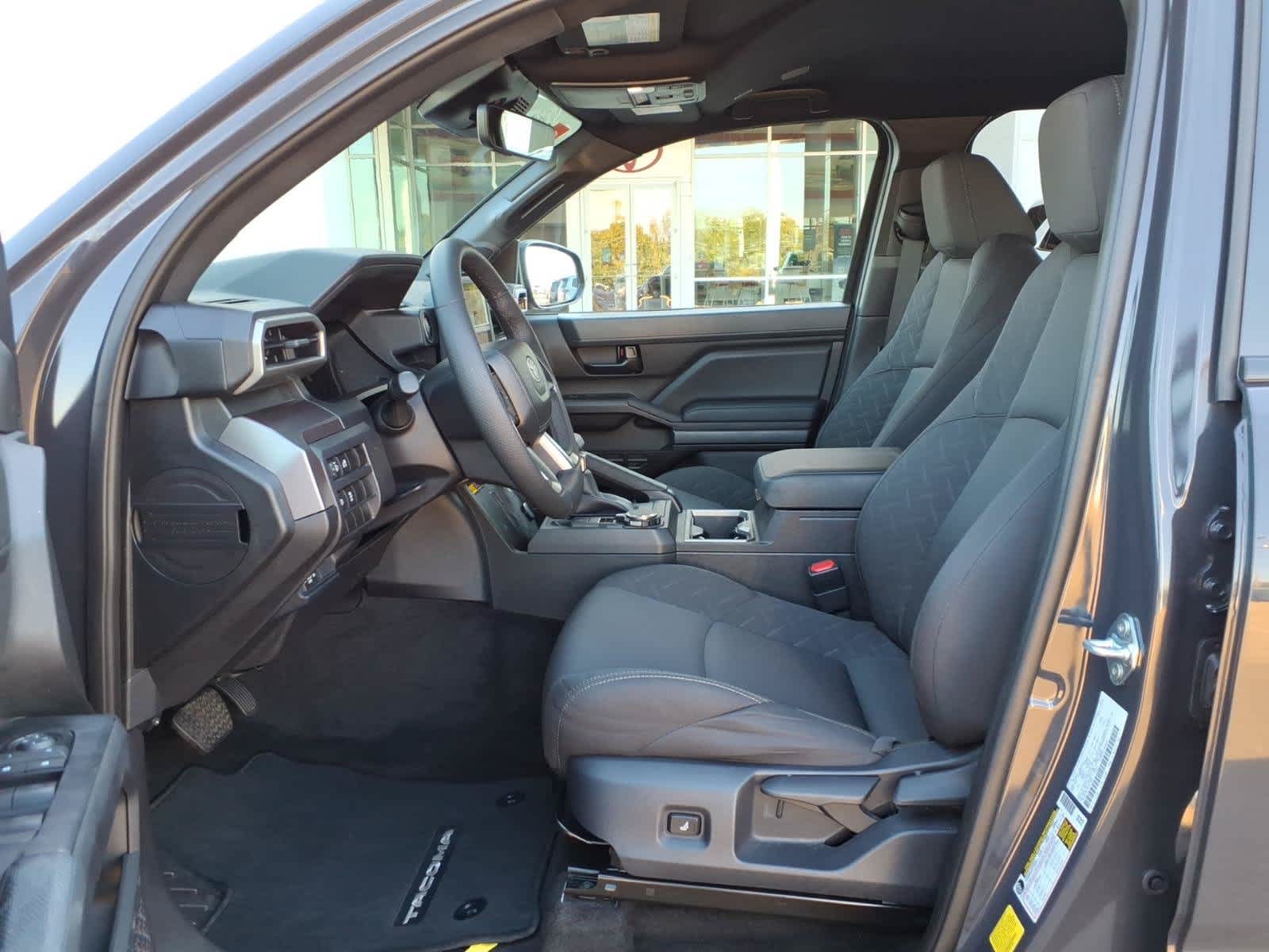 2026 Toyota Tacoma SR5 Double Cab 5 Bed AT