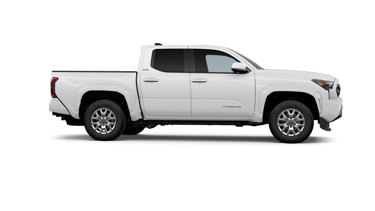 2025 Toyota Tacoma SR5 Double Cab 5 Bed AT