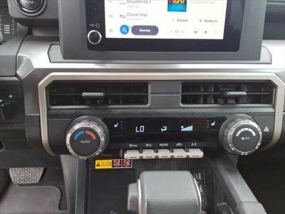 2025 Toyota Tacoma SR5 Double Cab 5 Bed AT