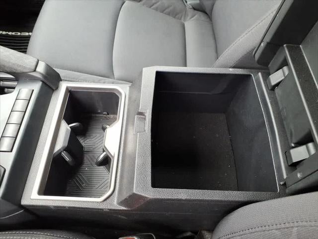 2025 Toyota Tacoma SR5 Double Cab 5 Bed AT