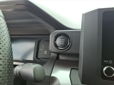 2025 Toyota Tacoma SR5 Double Cab 5 Bed AT