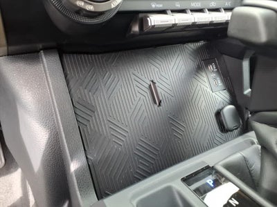 2025 Toyota Tacoma SR5 Double Cab 5 Bed AT