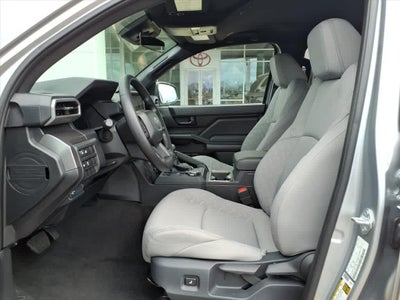 2025 Toyota Tacoma SR5 Double Cab 5 Bed AT