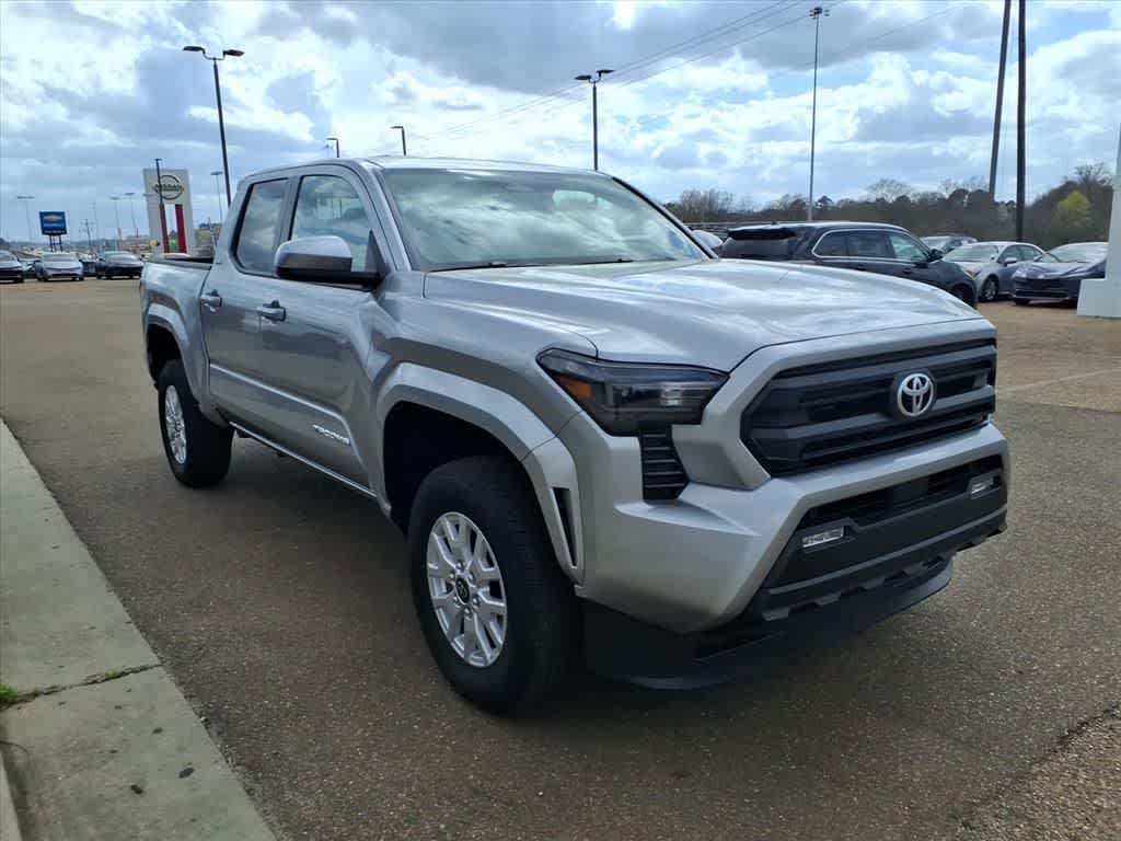 2025 Toyota Tacoma SR5 Double Cab 5 Bed AT