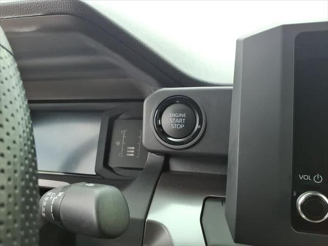 2025 Toyota Tacoma SR5 Double Cab 5 Bed AT