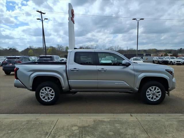 2025 Toyota Tacoma SR5 Double Cab 5 Bed AT