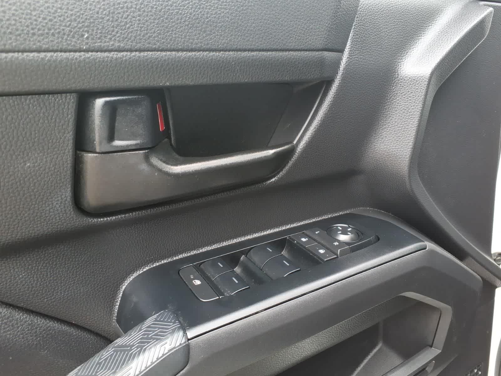 2025 Toyota Tacoma SR Double Cab 5 Bed AT