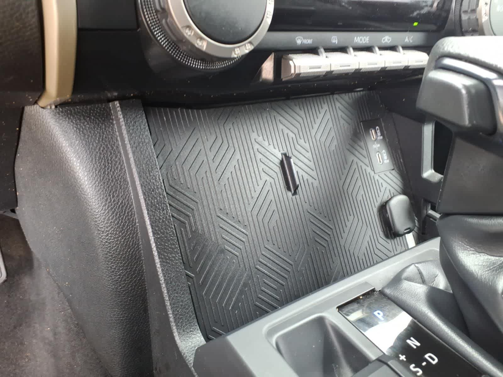 2025 Toyota Tacoma SR Double Cab 5 Bed AT
