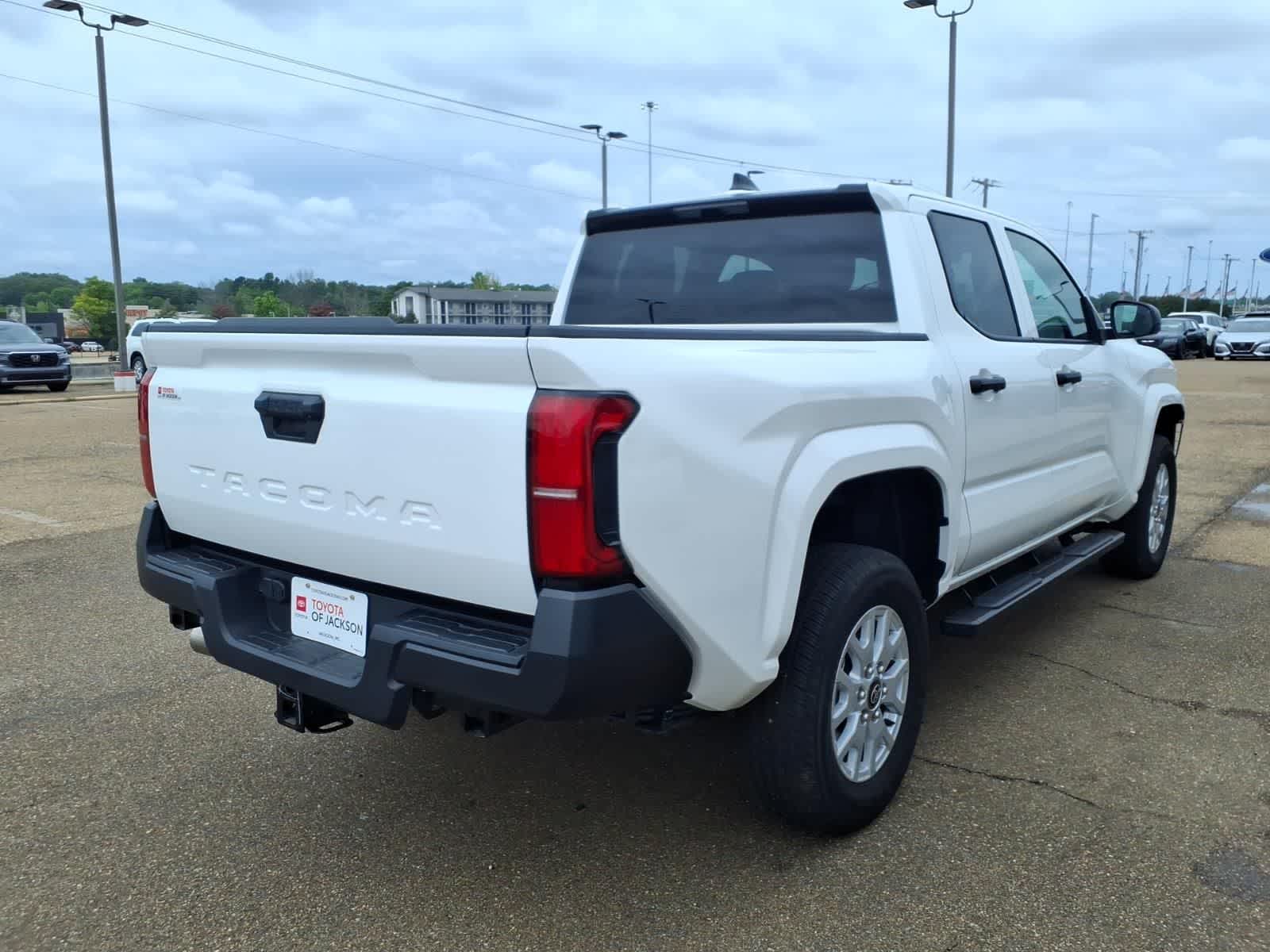 2025 Toyota Tacoma SR Double Cab 5 Bed AT