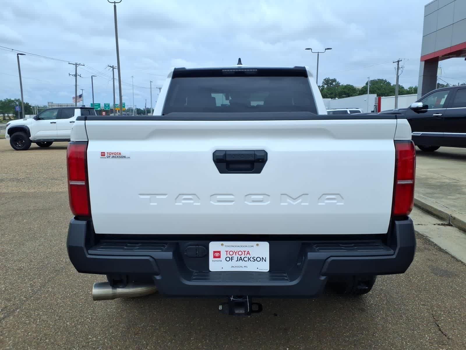 2025 Toyota Tacoma SR Double Cab 5 Bed AT