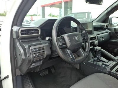 2025 Toyota Tacoma SR Double Cab 5 Bed AT