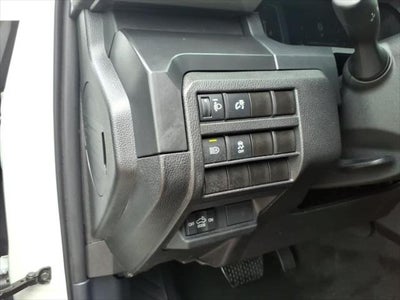 2025 Toyota Tacoma SR Double Cab 5 Bed AT