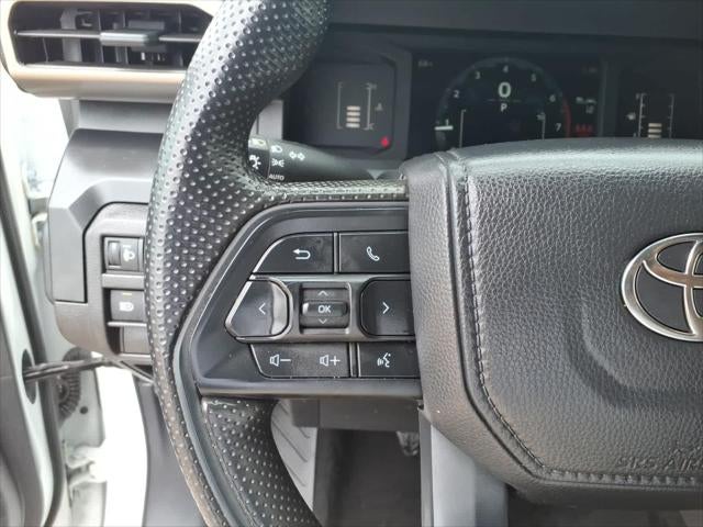 2025 Toyota Tacoma SR Double Cab 5 Bed AT