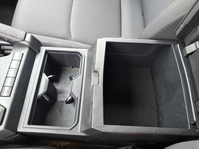 2025 Toyota Tacoma SR Double Cab 5 Bed AT