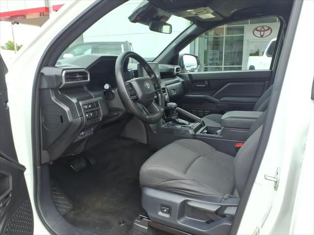2025 Toyota Tacoma SR Double Cab 5 Bed AT