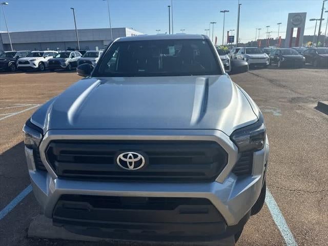 2024 Toyota Tacoma SR Double Cab 5 Bed AT
