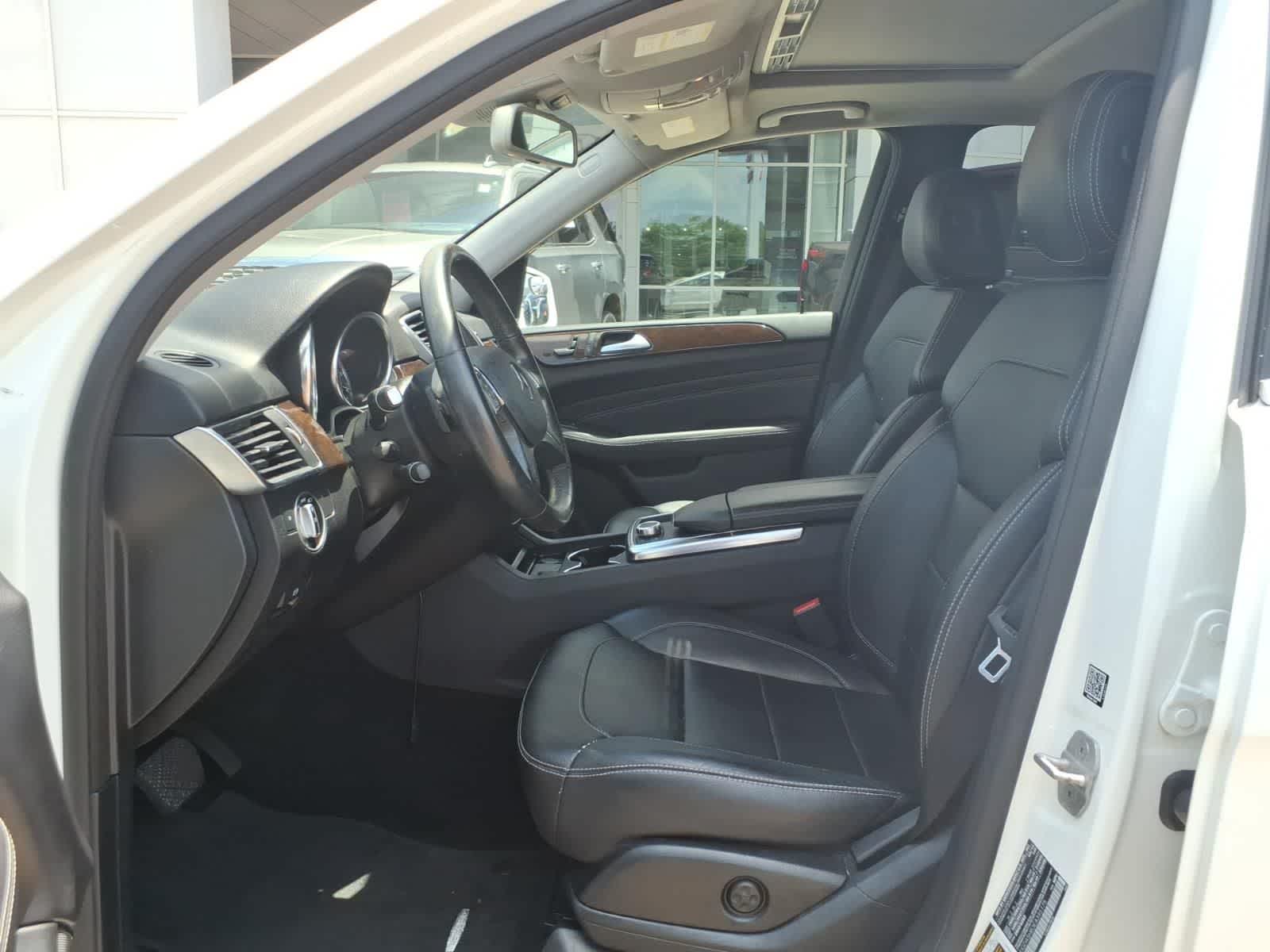 2014 Mercedes-Benz M-Class 4MATIC® 4dr ML 350