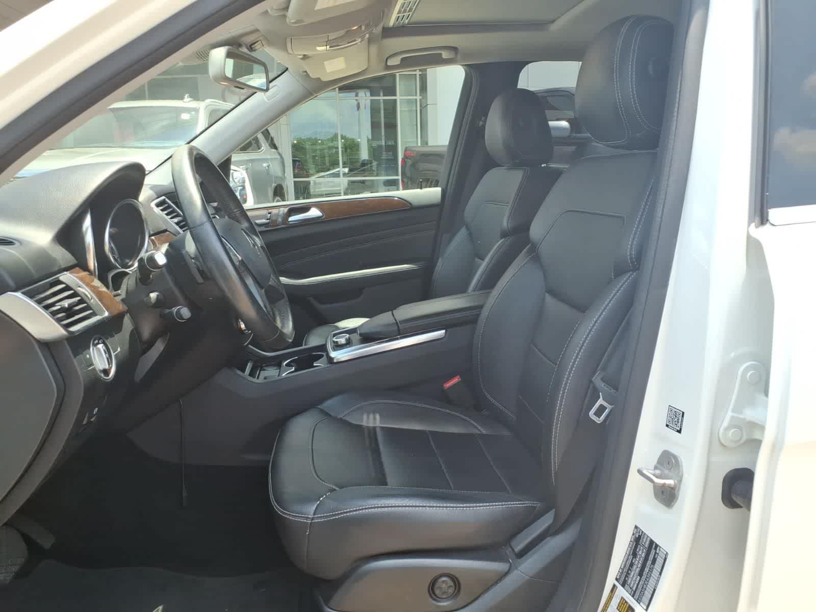 2014 Mercedes-Benz M-Class 4MATIC® 4dr ML 350