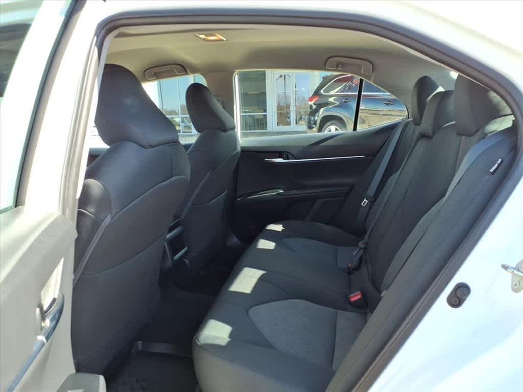 2019 Toyota Camry LE Auto