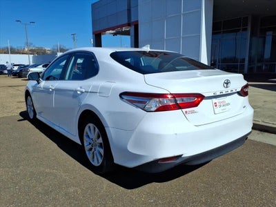 2019 Toyota Camry LE Auto