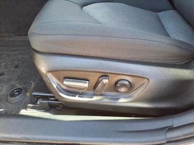 2019 Toyota Camry LE Auto