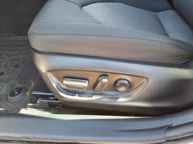 2019 Toyota Camry LE Auto