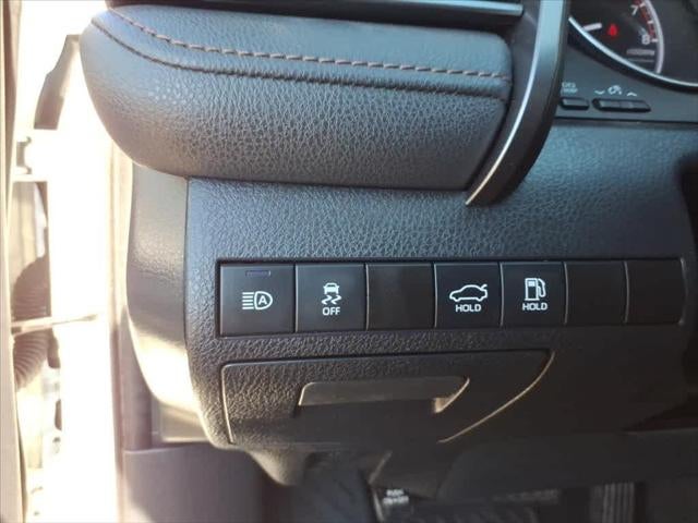 2019 Toyota Camry LE Auto